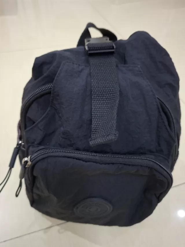 2个包包一起30图片3