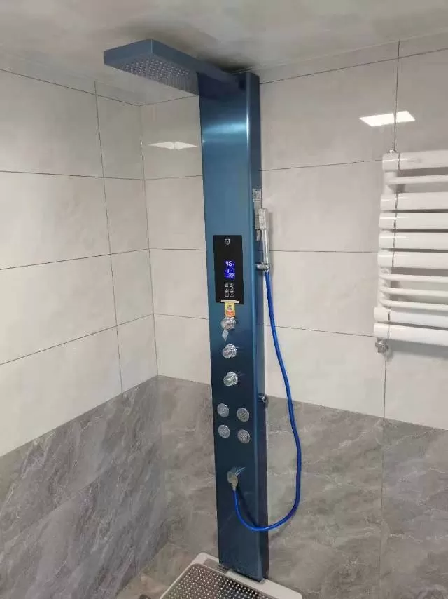 自用拆机 智能恒温即热集成淋浴屏 电热水器花洒一体 黑色钢化玻璃面板，数显恒温，…图片6