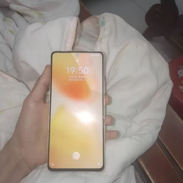 vivo手机12+256内存，成色很好图片4