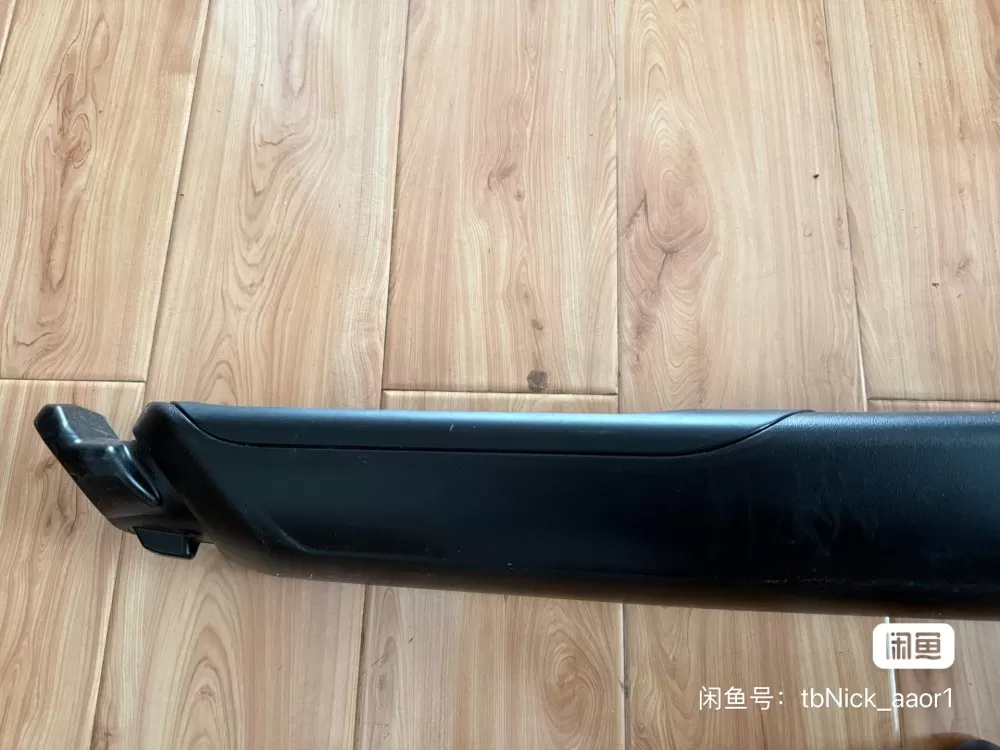路虎卫士涉水喉，原厂配件，九五成新，装车一次即拆下在家里吃土，无涉水使用。所见即…图片4