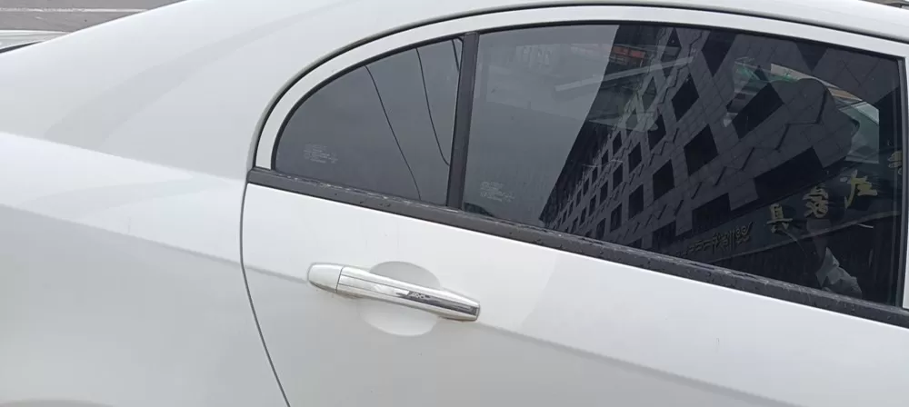 本人有一辆21年的吉利帝豪轿车，跑了57000公里现便宜处理，又要的快联系。15…