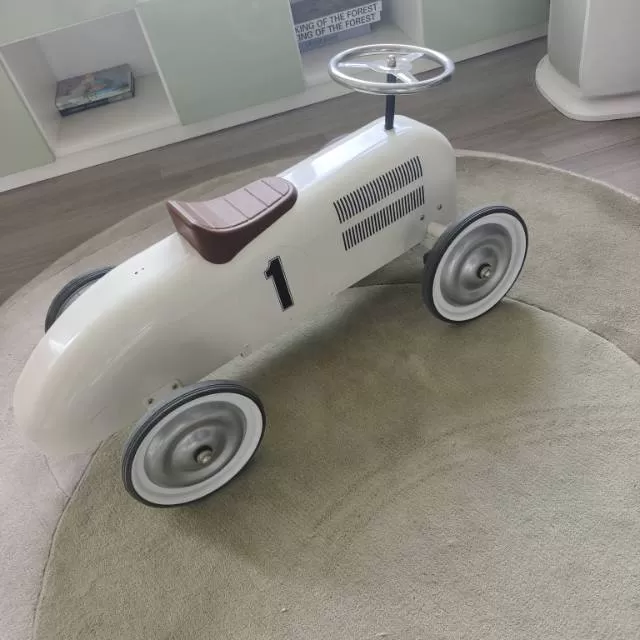 全新扭扭车