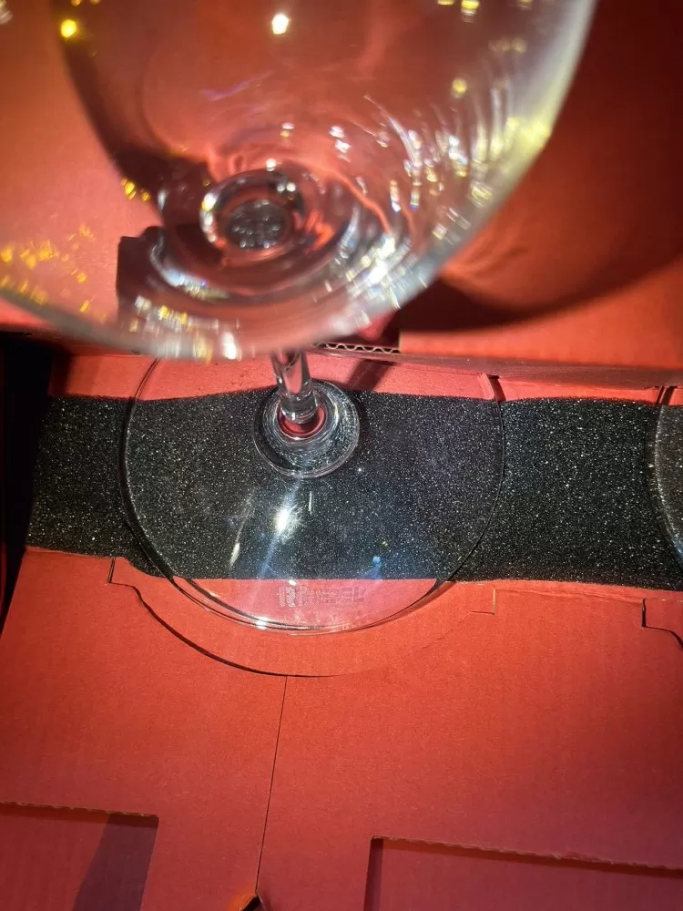 奔富红酒杯一对～带包装盒 新新 未用，闲置图片3