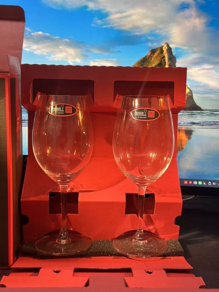 奔富红酒杯一对～带包装盒 新新 未用，闲置图片5