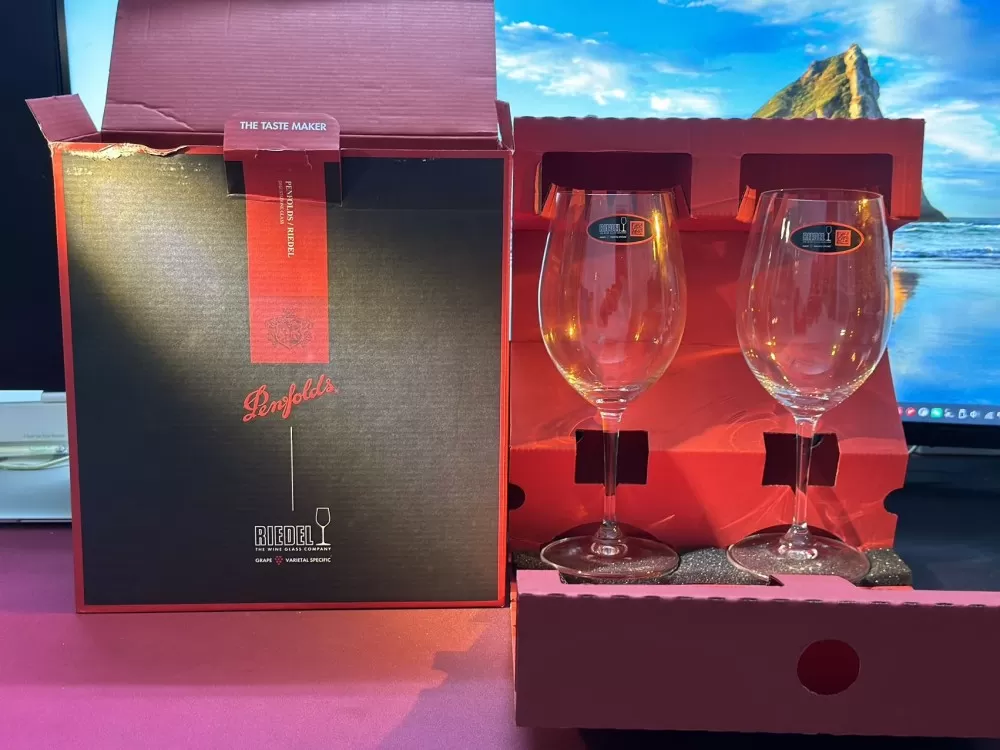 奔富红酒杯一对～带包装盒 新新 未用，闲置图片2