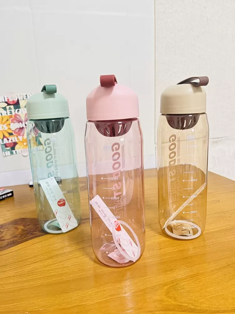 水杯，有三个颜色颜色：淡粉，淡棕色，淡绿色水量：600ml瓶盖有防水圈，防过滤，…图片5