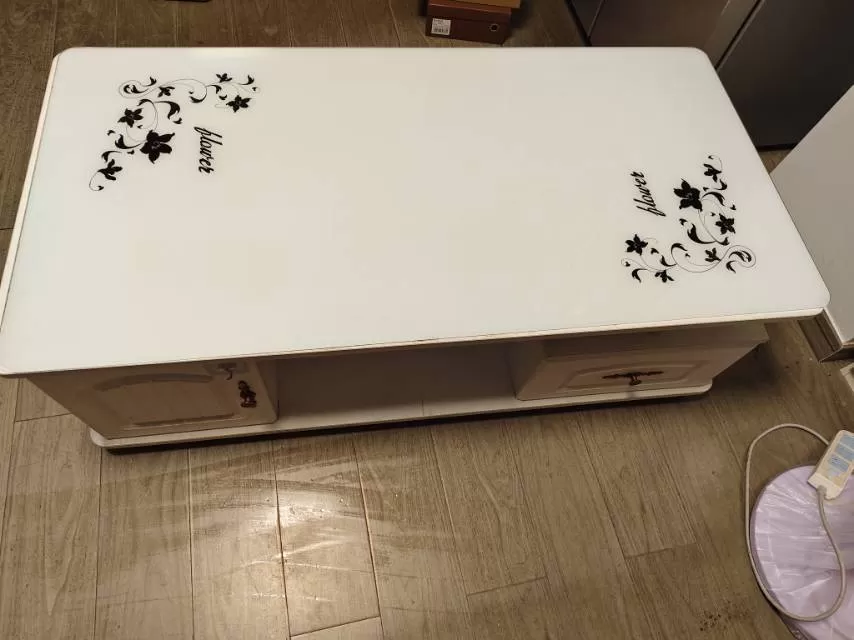 一个大茶几带收纳的有喜欢的嘛，姜山附近自取谢谢