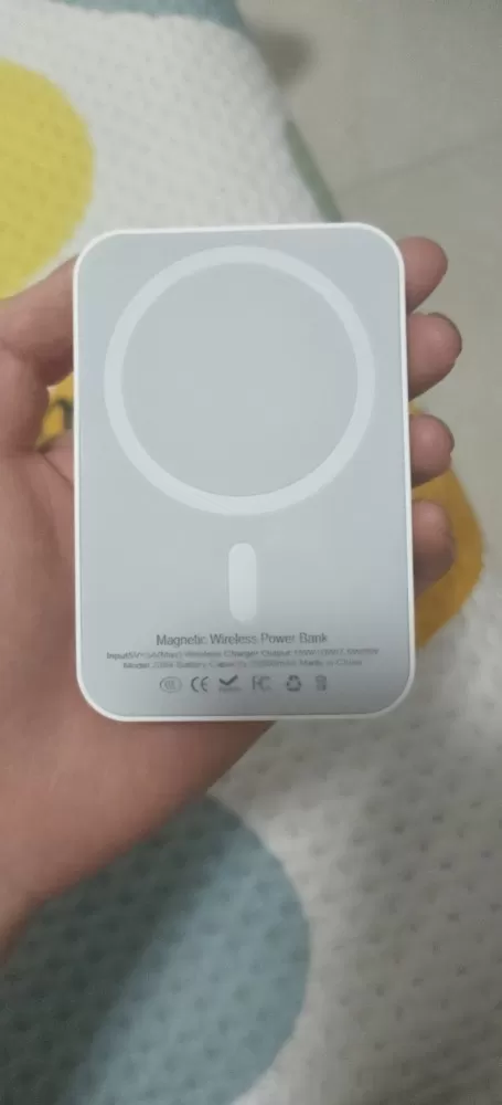 苹果手机的磁吸充电宝2万毫安有三有C认证图片2