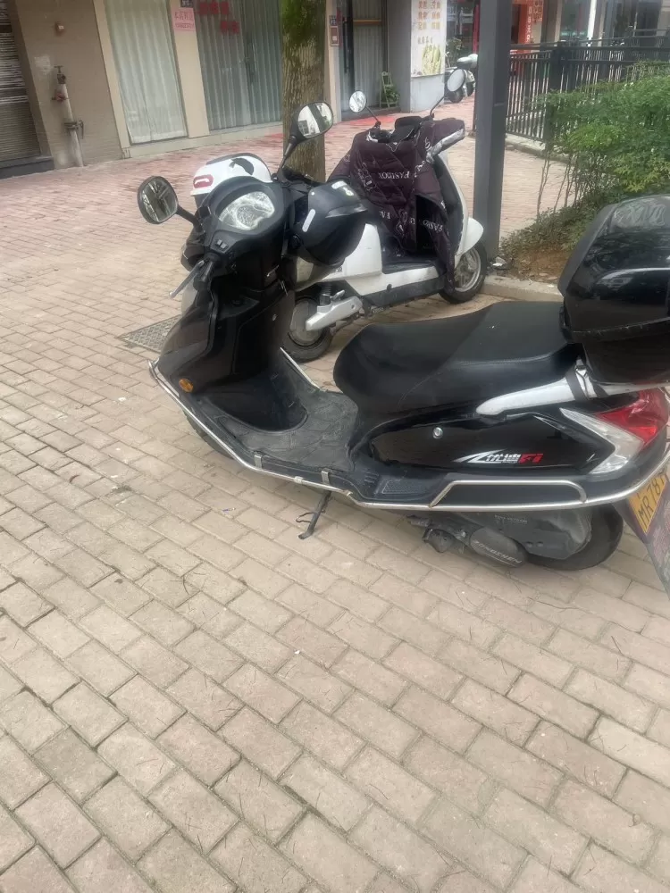 自用摩托车想要的联系我