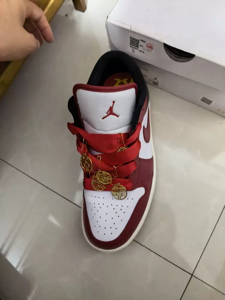 耐克男鞋，42码，穿了一上午，原鞋带都有图片2