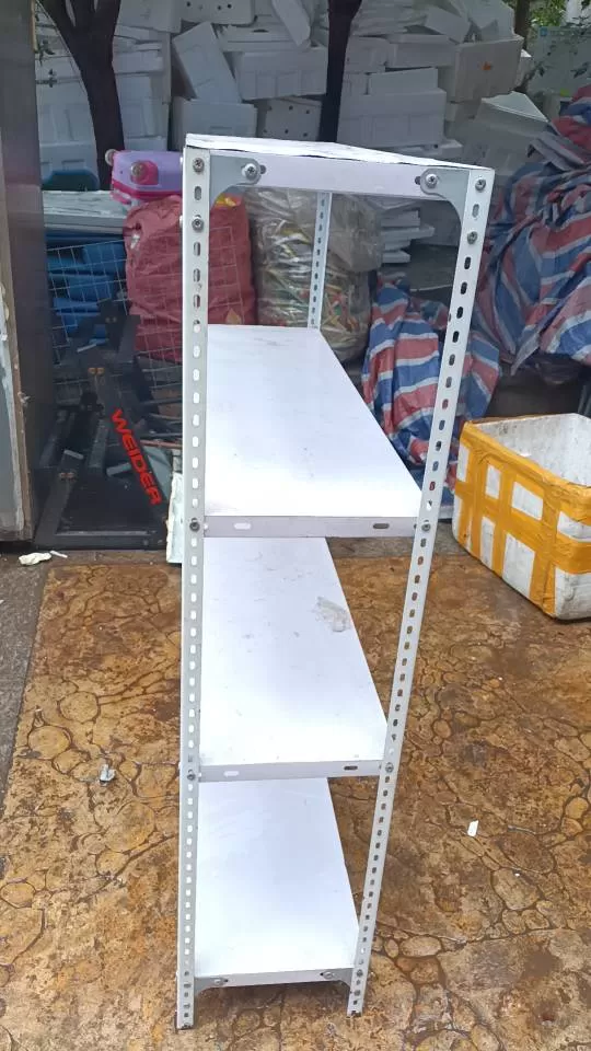 白色置物架便宜卖有五层，20元，自提。图片2