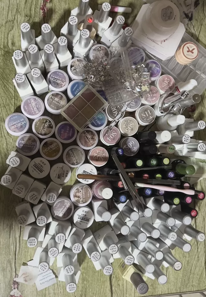 出闲置甲油胶