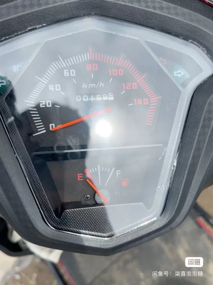 99新大隆鹰豪正三轮，150排量，26年3月新车，跑了80公里，手续齐，可上牌，…