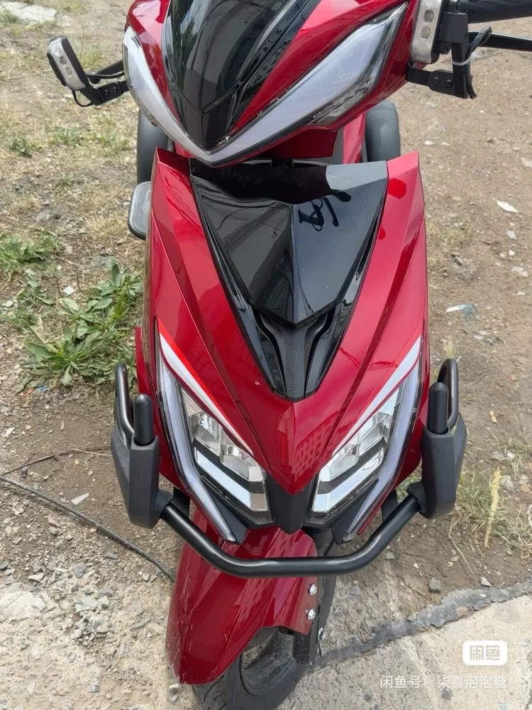 99新大隆鹰豪正三轮，150排量，26年3月新车，跑了80公里，手续齐，可上牌，…图片5