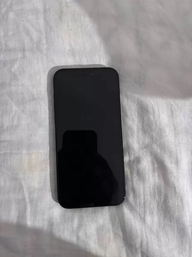 国行iPhone15 黑色128G 双卡全网通5G 九成新带面容ID 无锁非美版…图片3