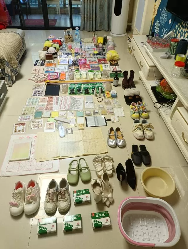 搬家清仓，带价来，合适就出：东西想要自行报价，我觉得价格合适就成交，东西在江西省…