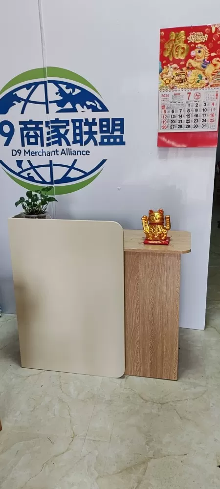 小型办公室前台收银员台，规格：100*80*95、实木材质，价美物廉，适合小店或…