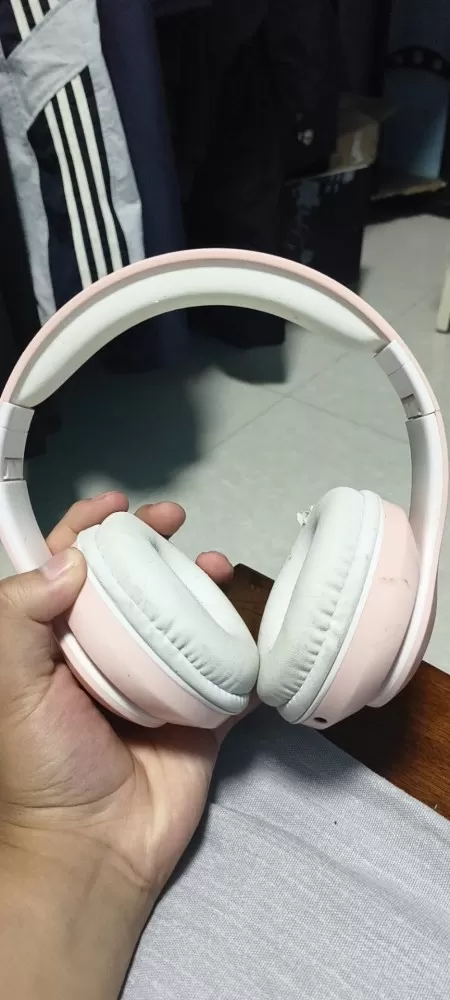 粉红色耳机价格可以在谈 有点小