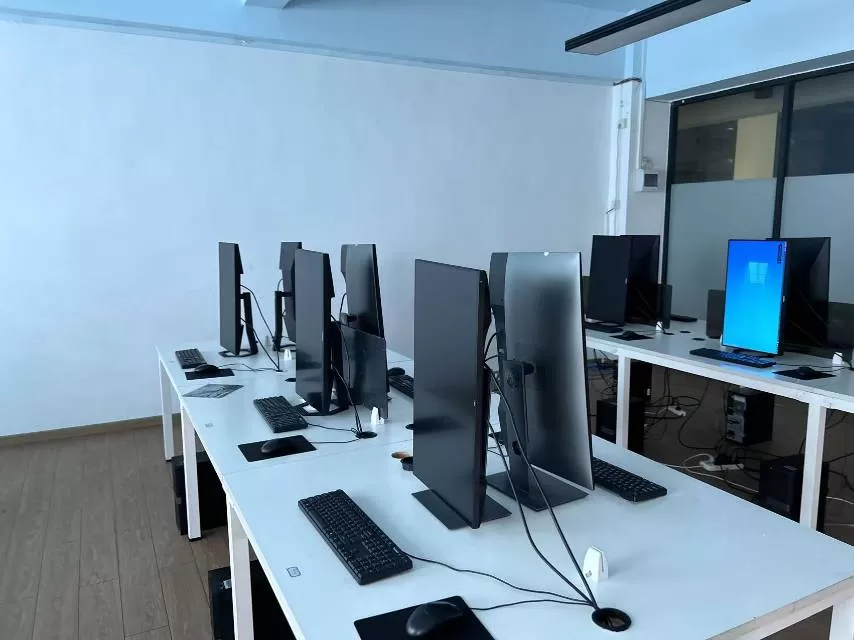 A出租电脑的小张发布的动态配图3