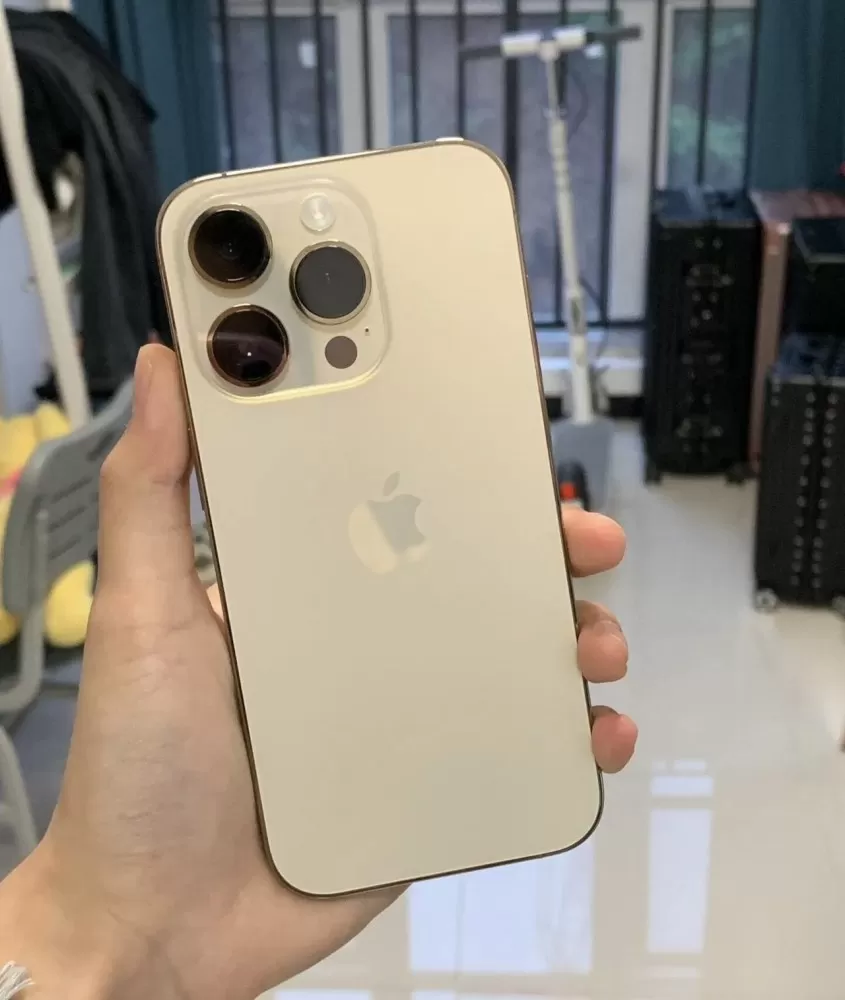 apple14pro图片2