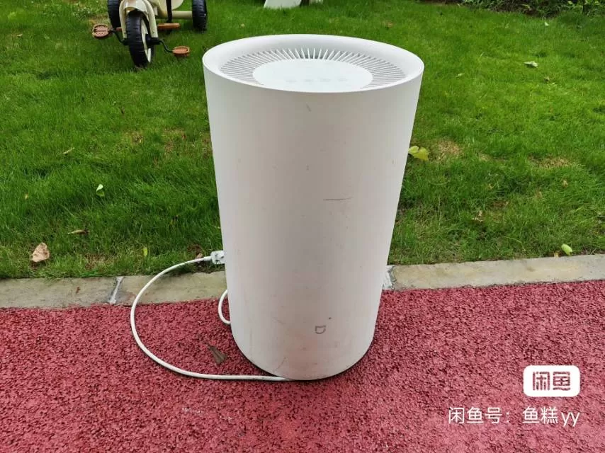 【8成新】小米除湿机，家用款，功能全正常，没修过，插电即用～外观有点小使用痕迹，…图片3