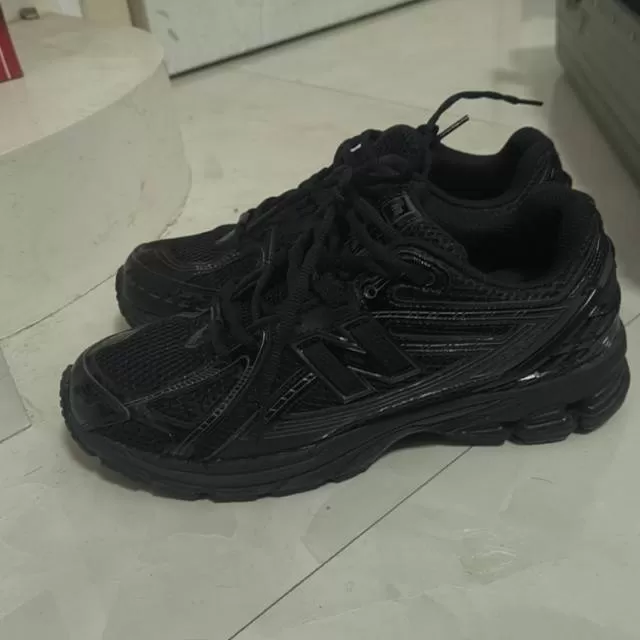 New Balance 1906R 全黑黑武士复古跑鞋网面透气，厚底缓震，上脚好…图片4