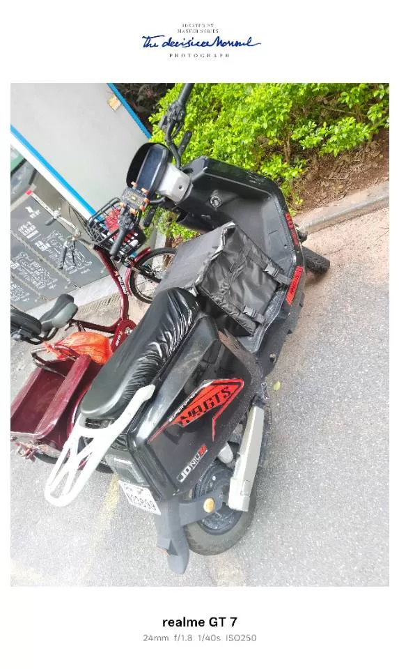 大牛电动车，不是小牛，黑色，以接好换电插头，带电池带牌，仪表显示正常，三挡变速，…