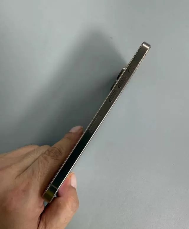 95新的iPhone 16 promax，账号已退，如果喜欢的话，可以联系我图片6
