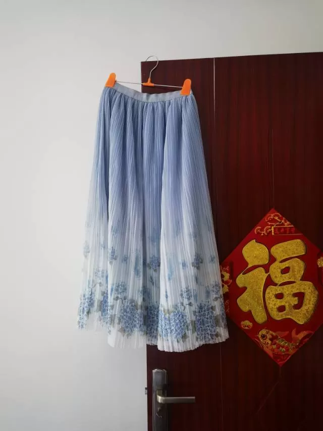 本人闲置衣物近期因搬家以及本人长胖原因全部处理 量大优惠 身高165体重110左…图片2