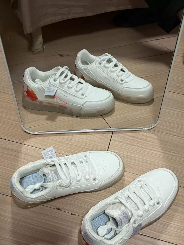 全新，两个颜色两个款式，上脚特别舒服，一双45两双80图片3