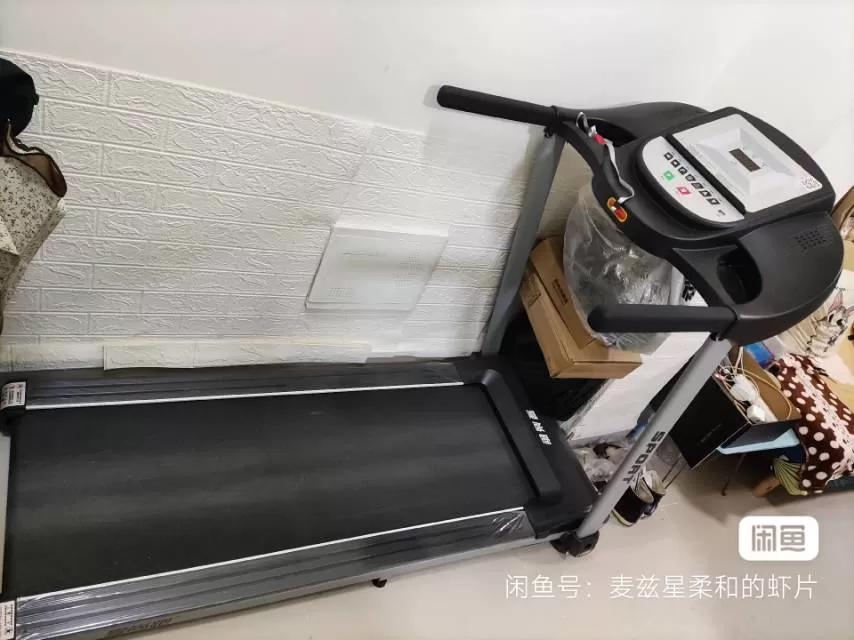 8成新 用过几次后一直放着堆东西了  有明显使用痕迹 搬家不想搬 转手卖 只支持…